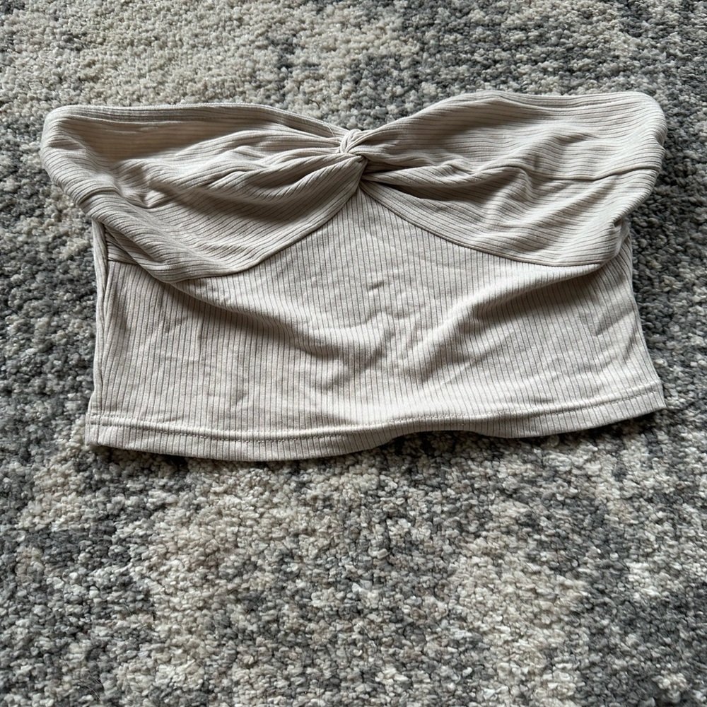 Strapless cropped summer top